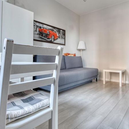 Airport Residence Green وارسو المظهر الخارجي الصورة