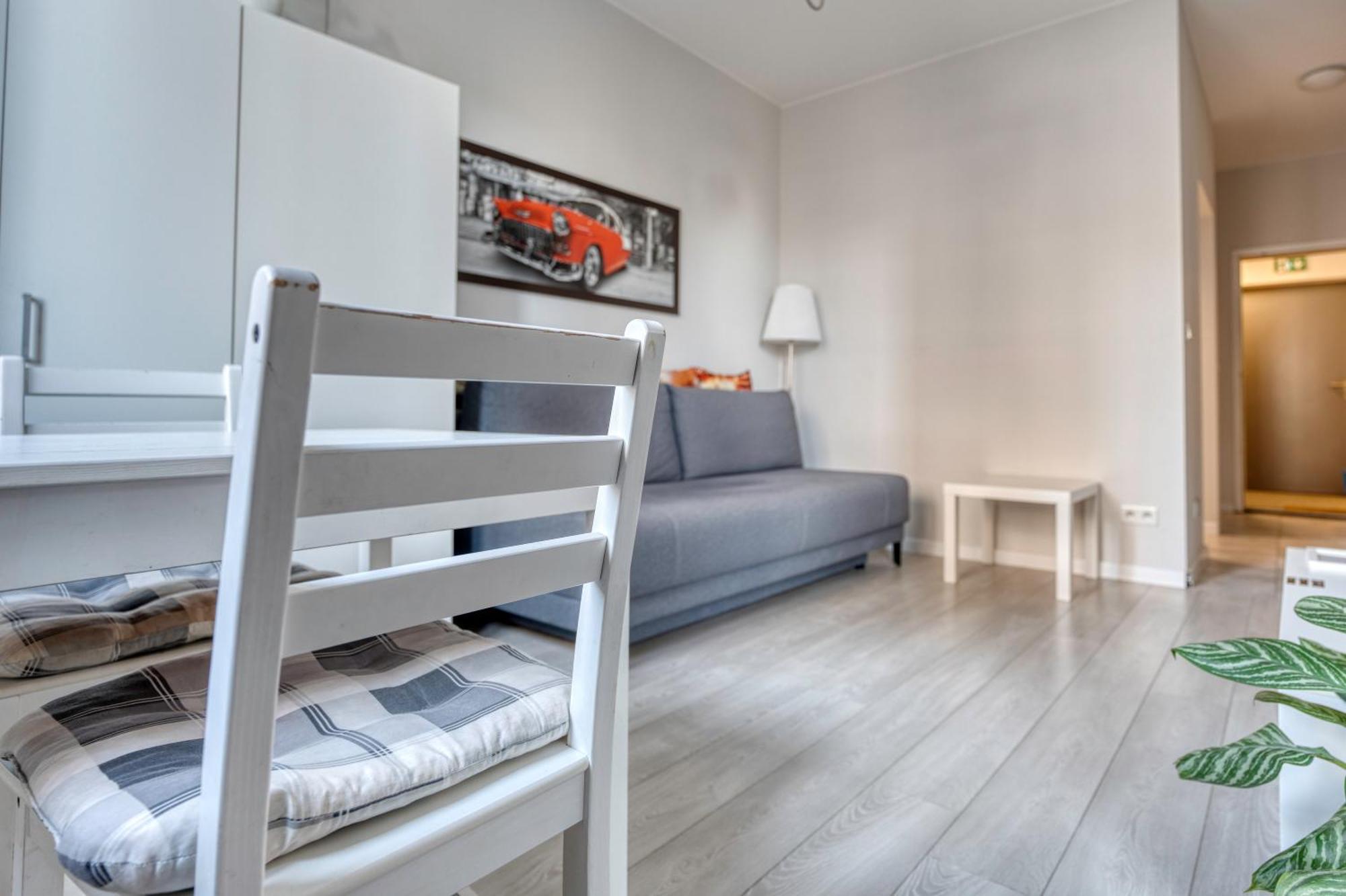 Airport Residence Green وارسو المظهر الخارجي الصورة