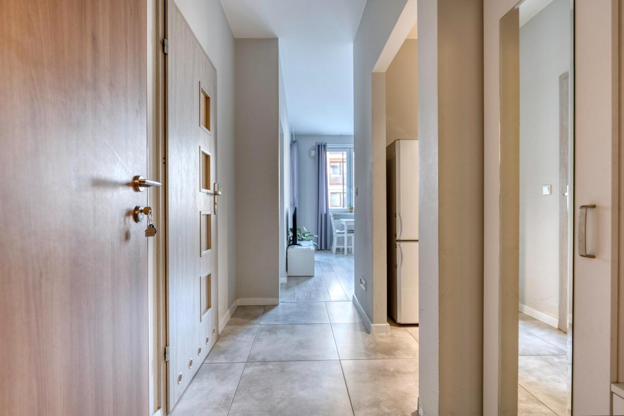 Airport Residence Green وارسو المظهر الخارجي الصورة